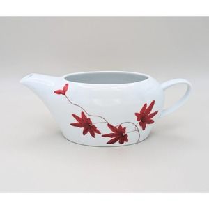 Mikasa Pure Red maple leaf gravy boat